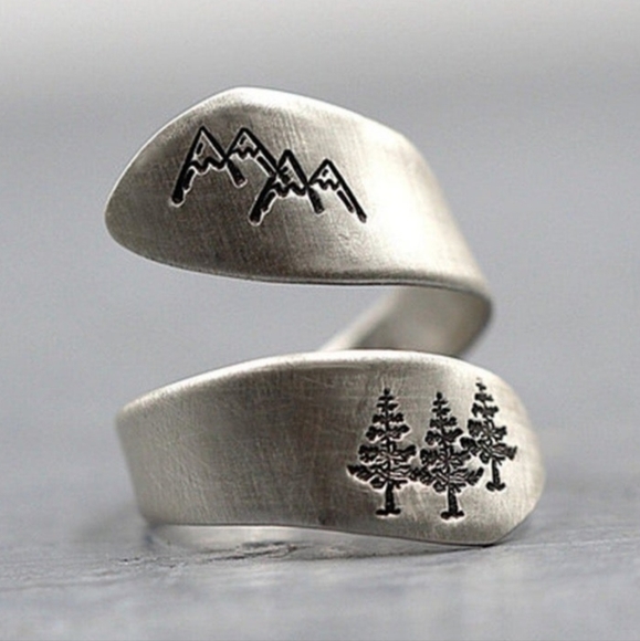 New silver mountains and trees nature adjustable spoon ring wrap ring. - Picture 2 of 5
